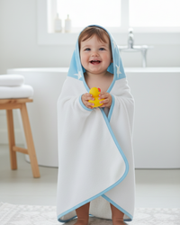 Serviette de Bain - Harmonie- Bleu étoiles blanchesServiette de bainBABYMATBABYMATServiette de Bain