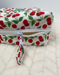 Collection Capsule - Trousse - CeriseTrousse imperméableBABYMATBABYMATCollection Capsule